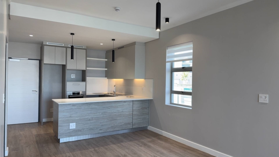 2 Bedroom Property for Sale in Plattekloof Western Cape
